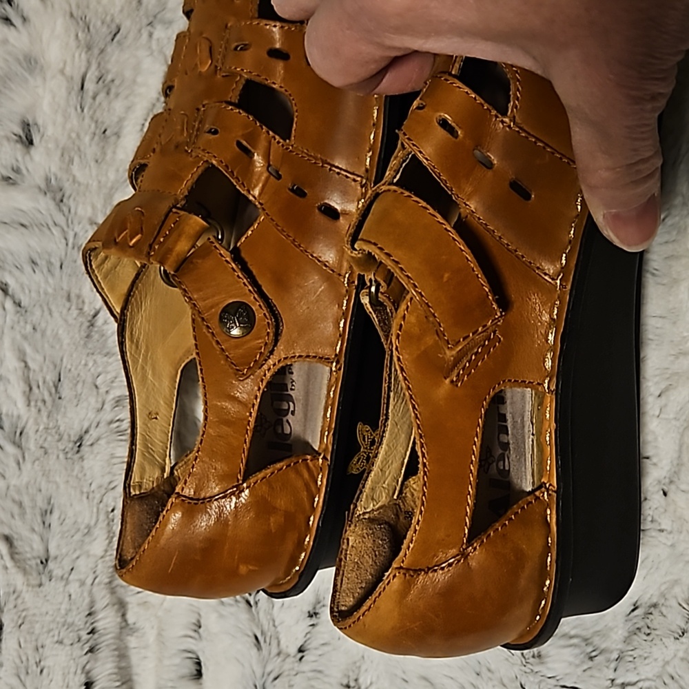 Alegria sandals - Picture 8 of 11